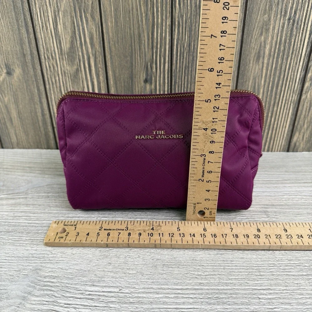 Marc Jacobs authentic marc